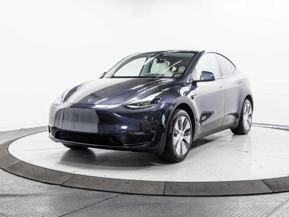 2024 Tesla Model Y - Image 3 of 21