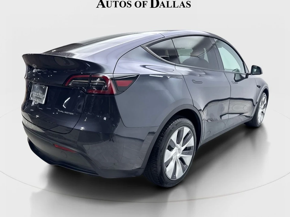 2024 Tesla Model Y - Image 6 of 21