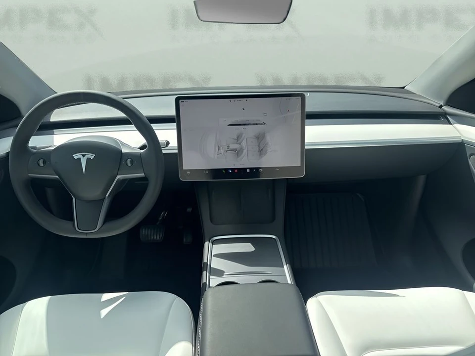 2024 Tesla Model Y - Image 14 of 31
