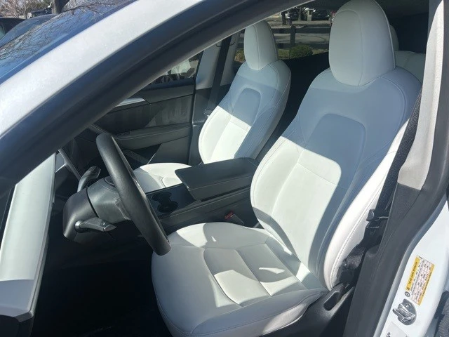 2024 Tesla Model Y - Image 12 of 21