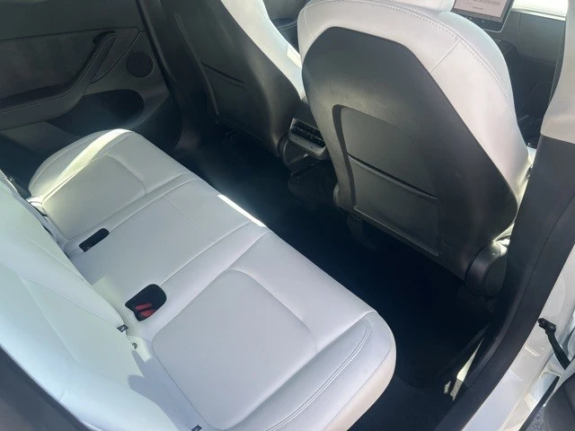 2024 Tesla Model Y - Image 18 of 21