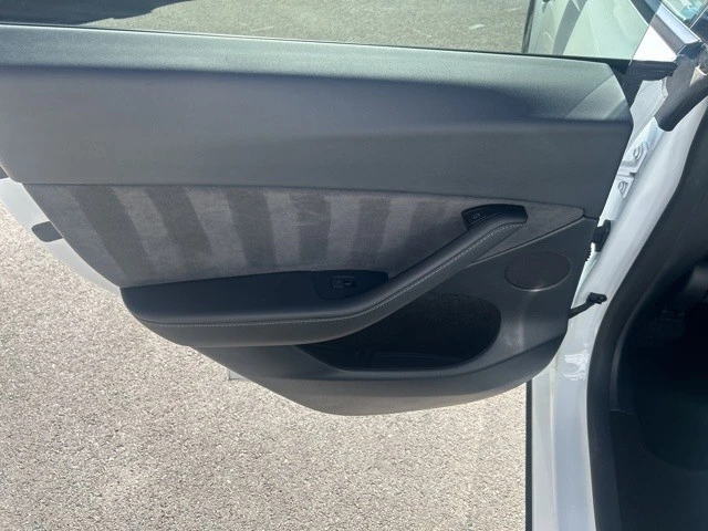 2024 Tesla Model Y - Image 13 of 21