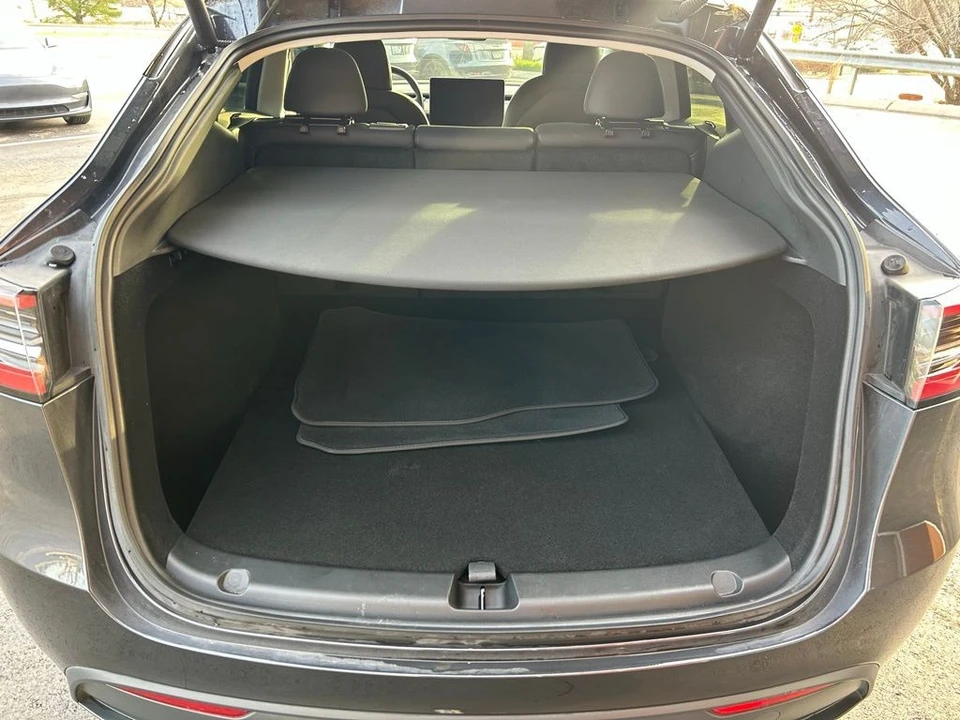 2024 Tesla Model Y - Image 7 of 17