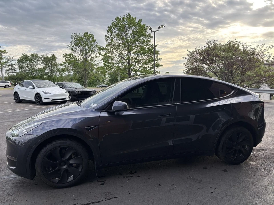 2024 Tesla Model Y - Image 5 of 18