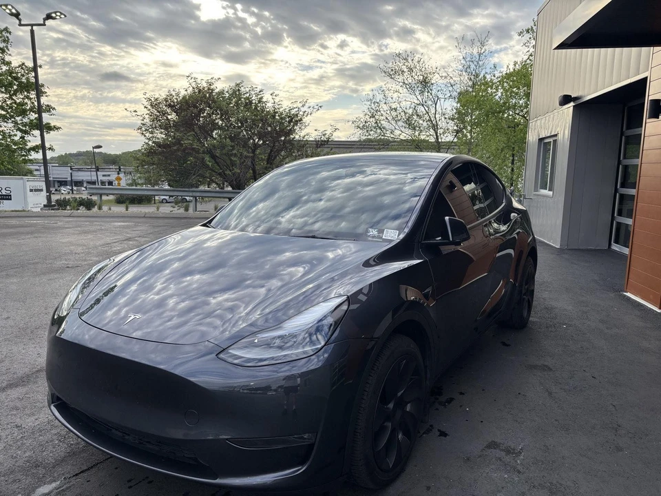 2024 Tesla Model Y - Image 4 of 18