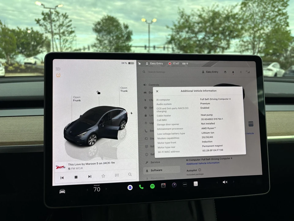 2024 Tesla Model Y - Image 18 of 18