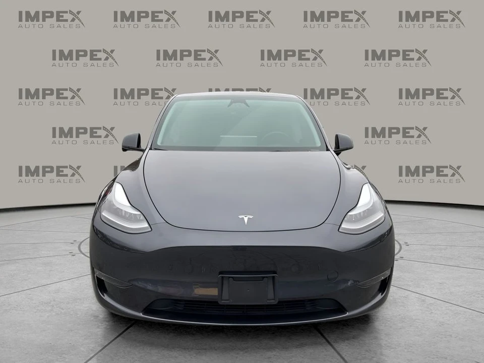 2024 Tesla Model Y - Image 9 of 12