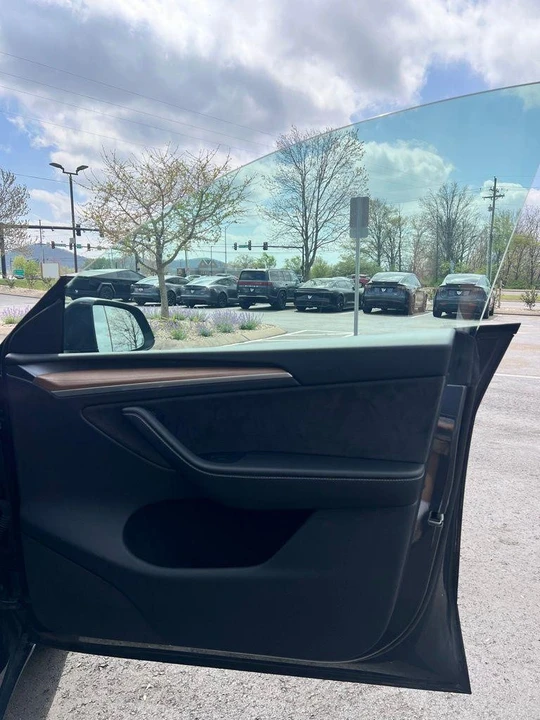 2024 Tesla Model Y - Image 11 of 17