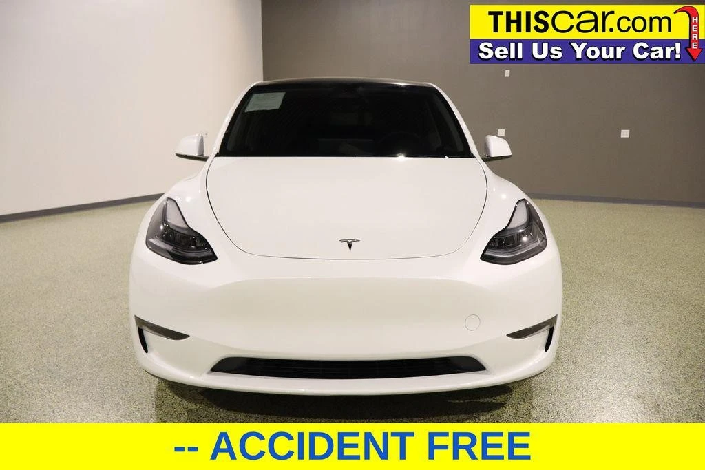 2024 Tesla Model Y - Image 2 of 12