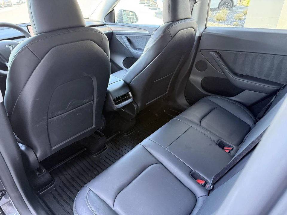 2024 Tesla Model Y - Image 15 of 21