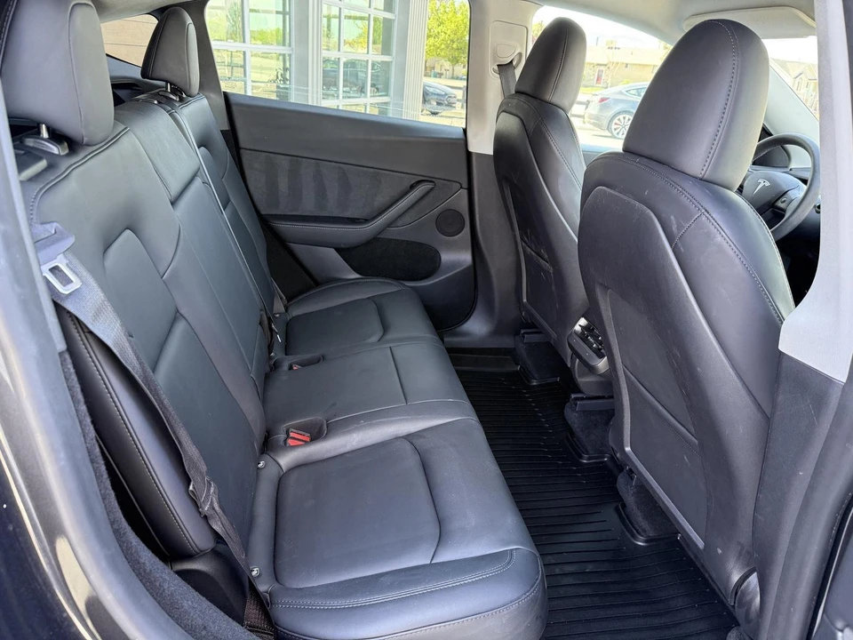 2024 Tesla Model Y - Image 20 of 21
