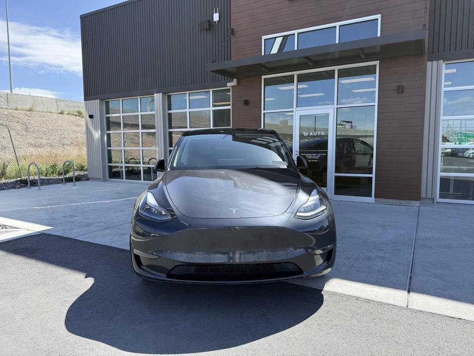 2024 Tesla Model Y - Image 3 of 21