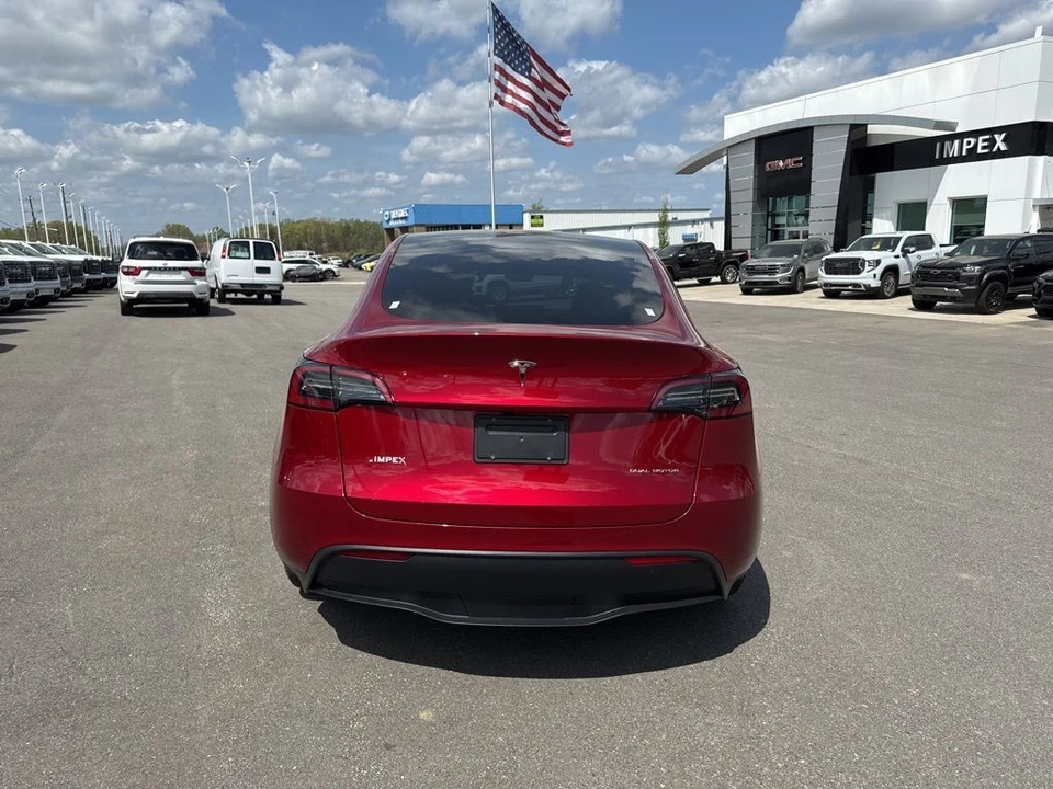 2024 Tesla Model Y - Image 4 of 21