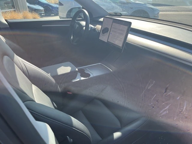 2024 Tesla Model Y - Image 18 of 21