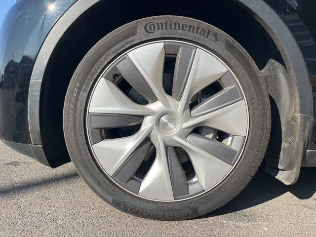2024 Tesla Model Y - Image 21 of 21