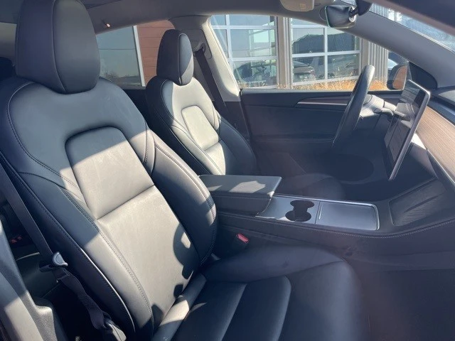 2024 Tesla Model Y - Image 19 of 21