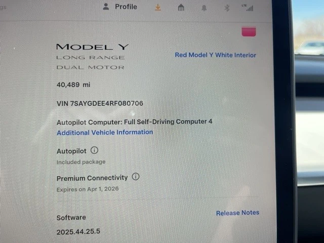 2024 Tesla Model Y - Image 12 of 21