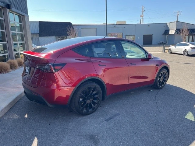 2024 Tesla Model Y - Image 7 of 21