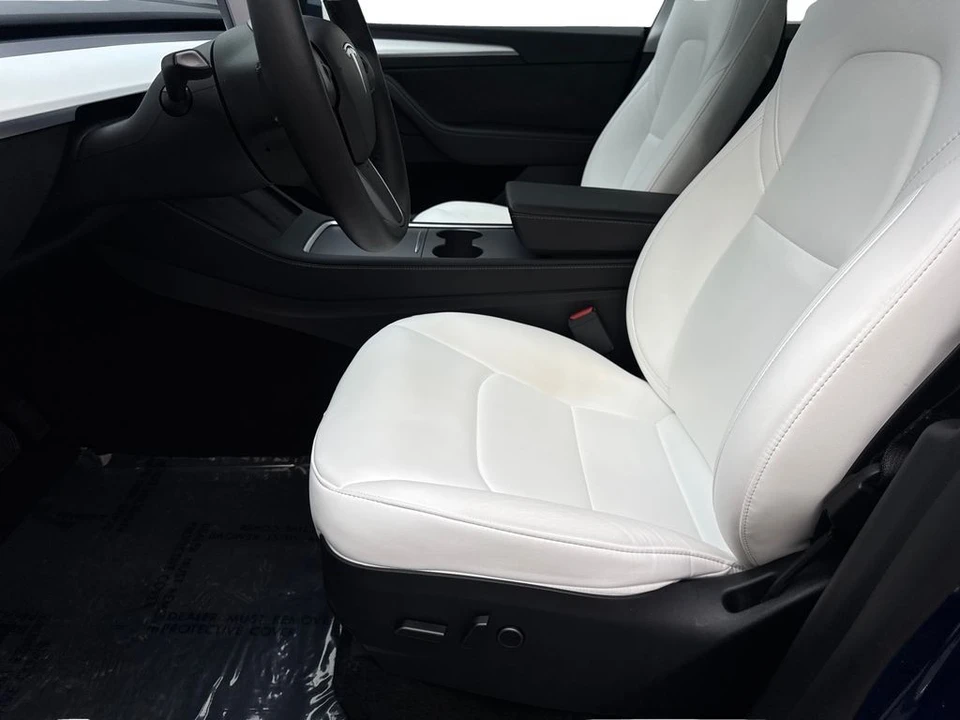 2024 Tesla Model Y - Image 26 of 31