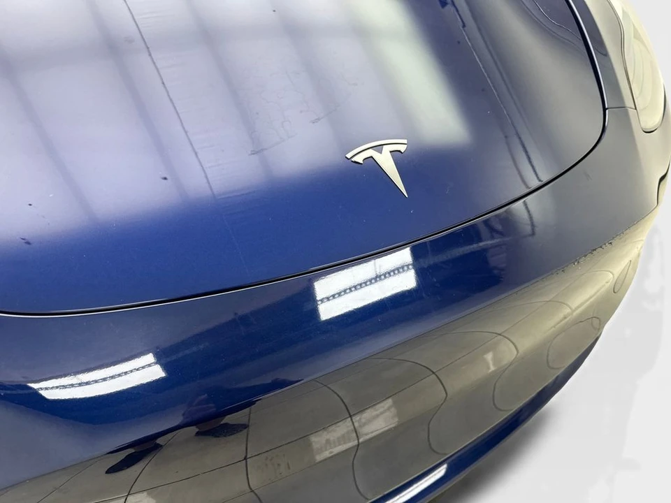 2024 Tesla Model Y - Image 25 of 31