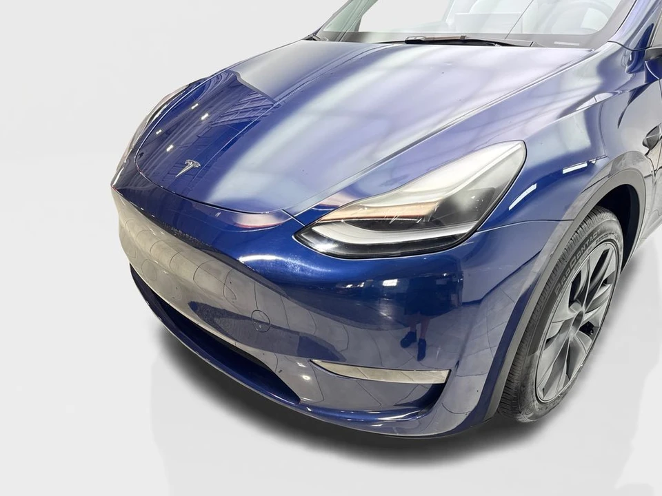 2024 Tesla Model Y - Image 16 of 31
