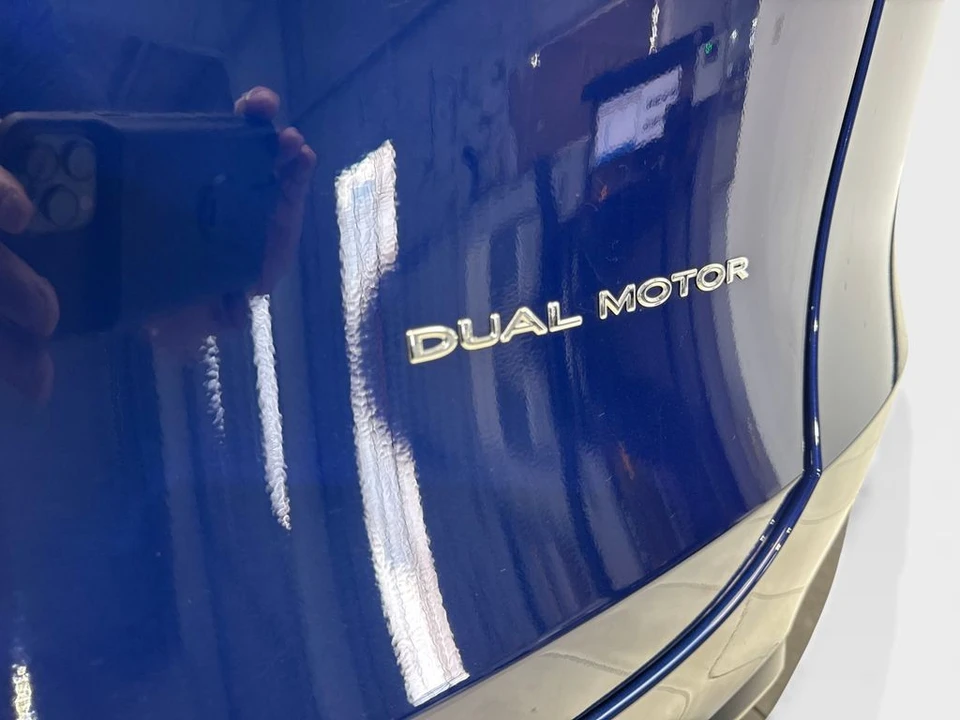 2024 Tesla Model Y - Image 23 of 31