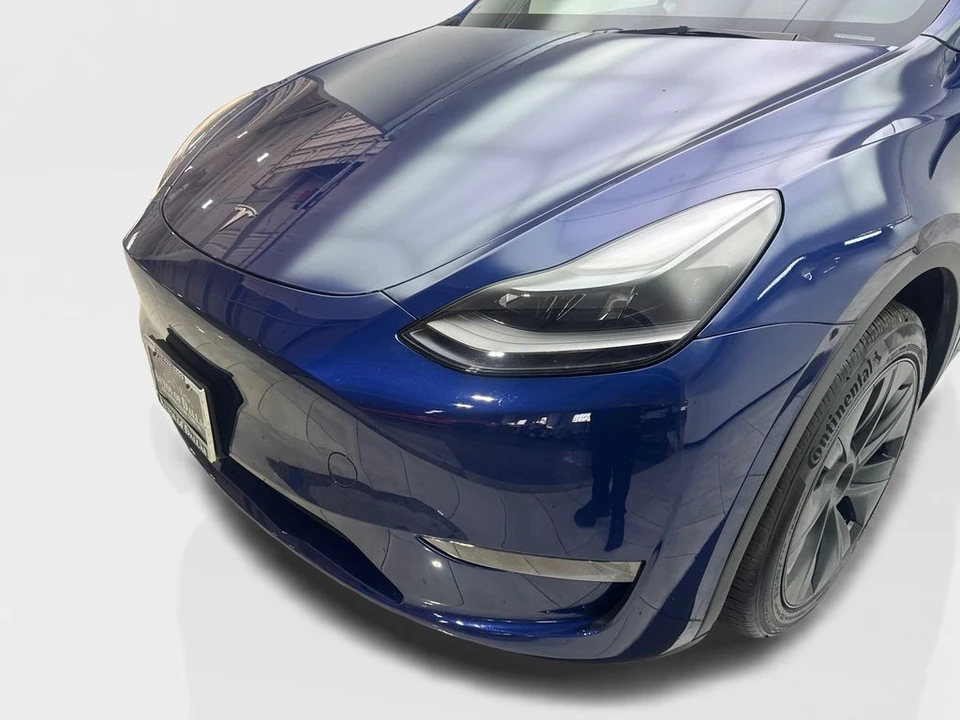 2024 Tesla Model Y - Image 16 of 21