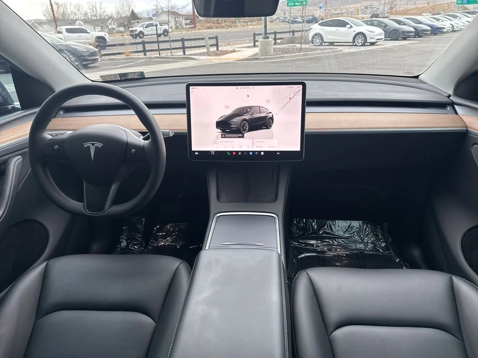 2024 Tesla Model Y - Image 21 of 21