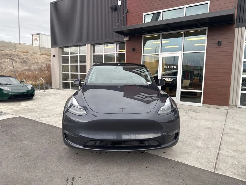 2024 Tesla Model Y - Image 3 of 21