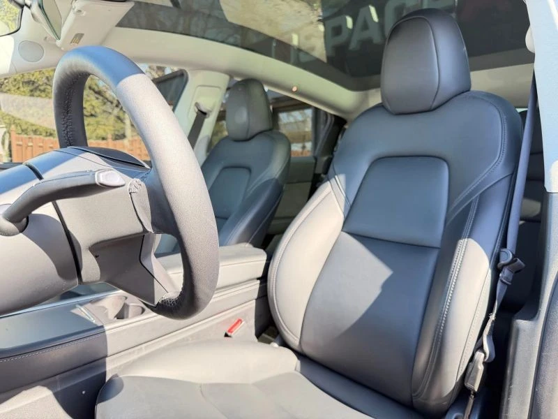 2024 Tesla Model Y - Image 11 of 12