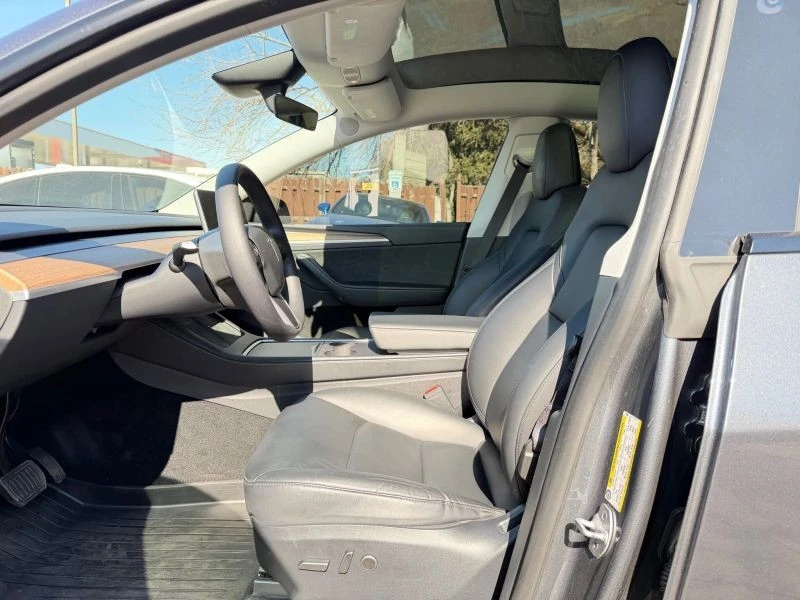 2024 Tesla Model Y - Image 10 of 12
