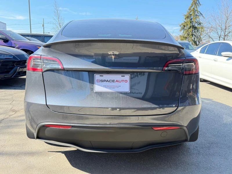 2024 Tesla Model Y - Image 6 of 12
