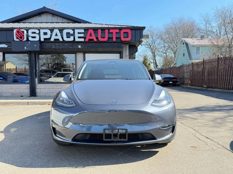 2024 Tesla Model Y - Image 2 of 12