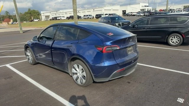 2024 Tesla Model Y - Image 3 of 6