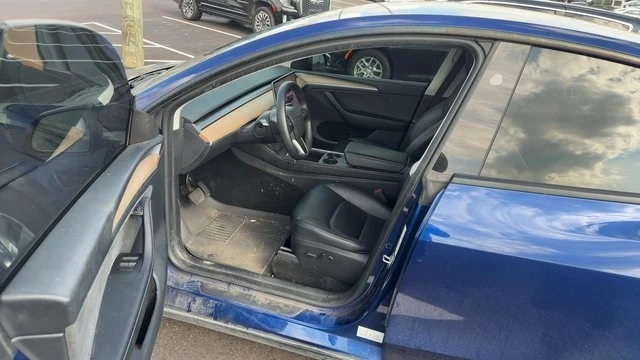 2024 Tesla Model Y - Image 5 of 6