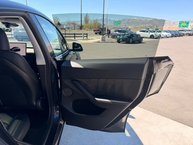 2024 Tesla Model Y - Image 18 of 21