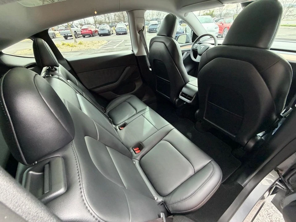 2024 Tesla Model Y - Image 14 of 17