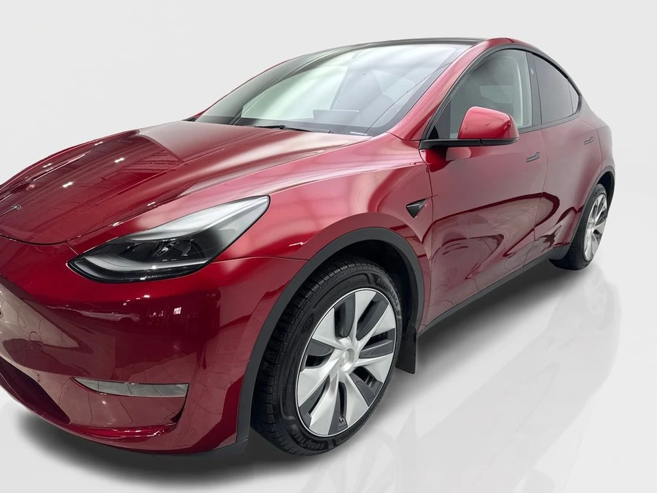 2024 Tesla Model Y - Image 11 of 21