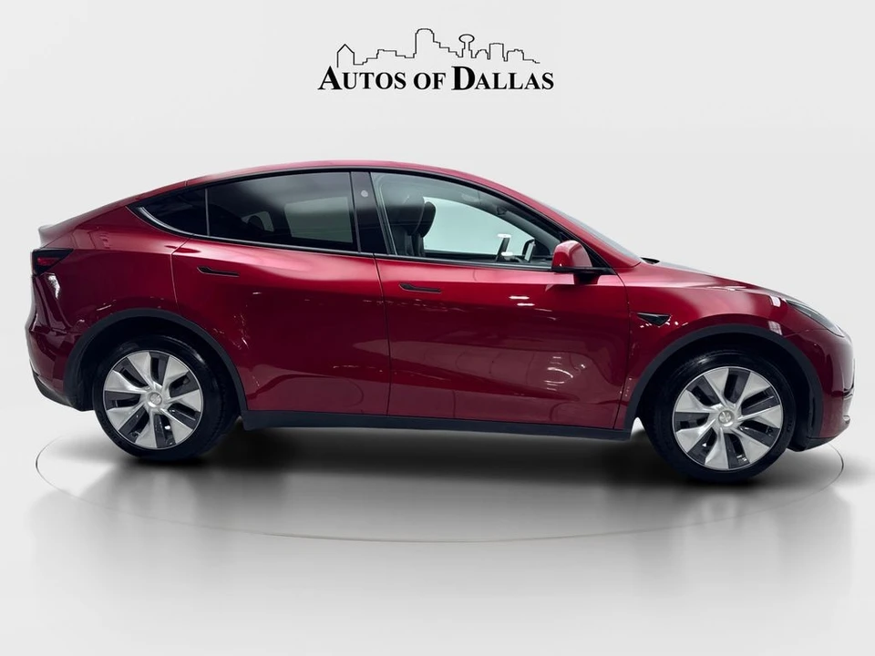 2024 Tesla Model Y - Image 10 of 21
