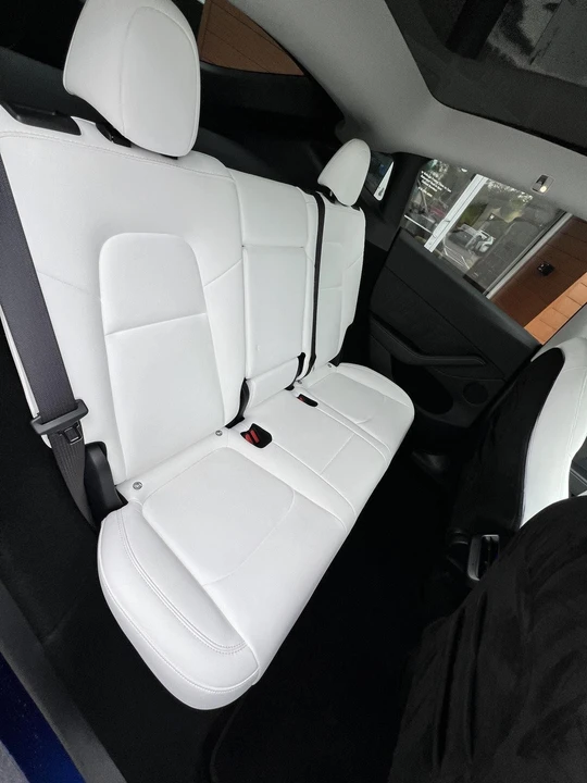 2024 Tesla Model Y - Image 16 of 19