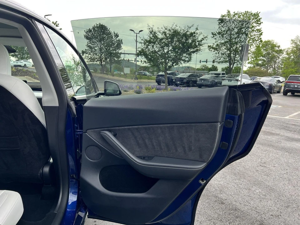 2024 Tesla Model Y - Image 15 of 19