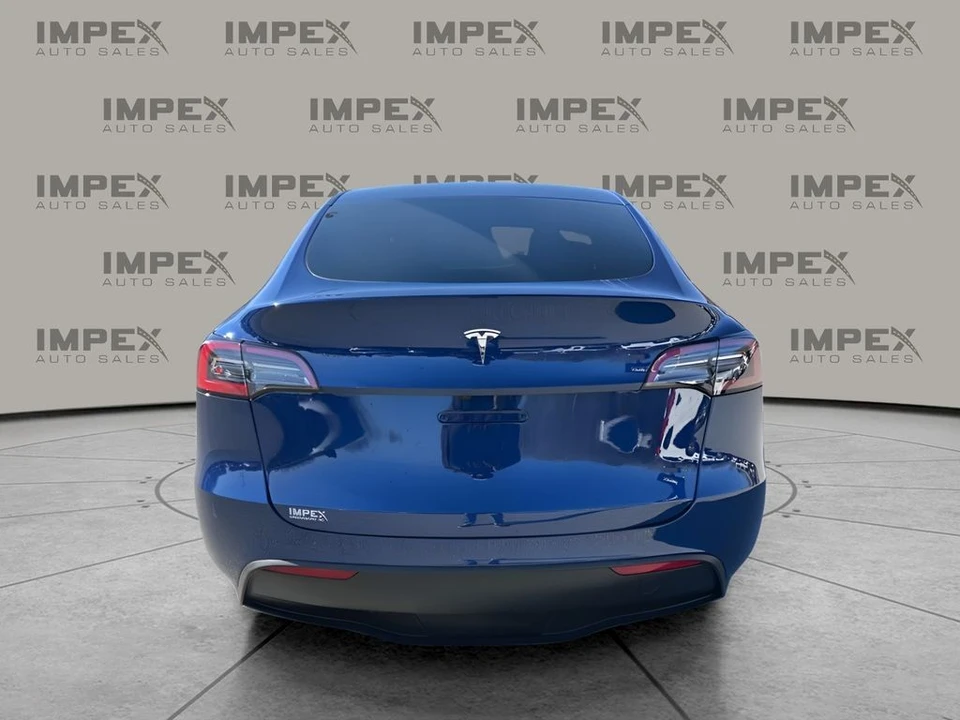 2024 Tesla Model Y - Image 4 of 12