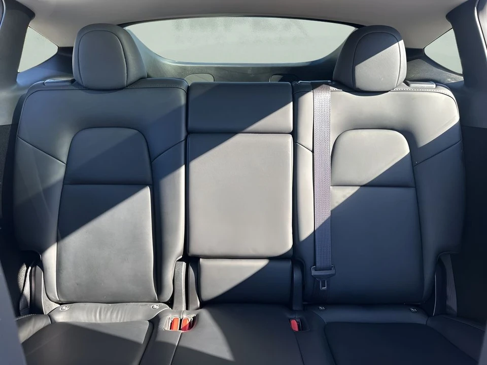 2024 Tesla Model Y - Image 12 of 21