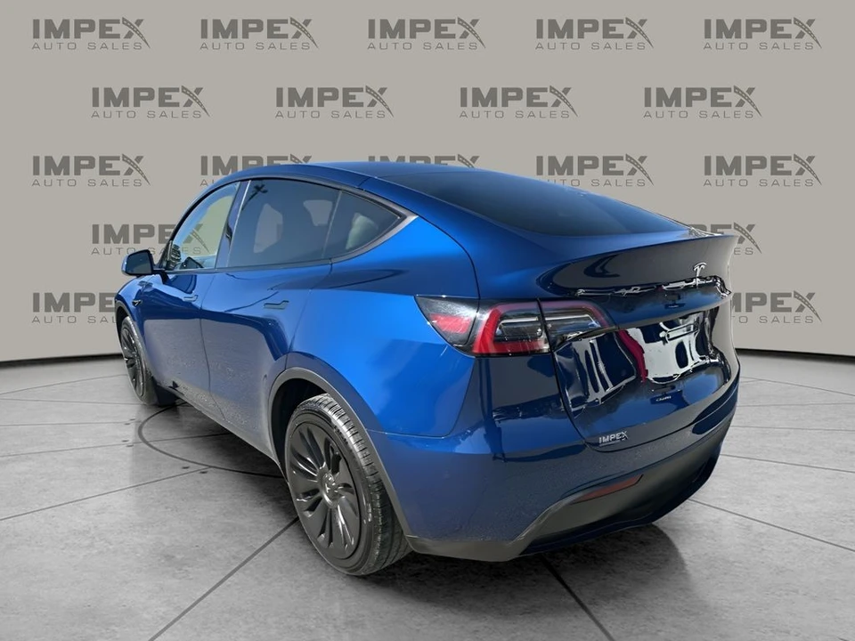 2024 Tesla Model Y - Image 3 of 12