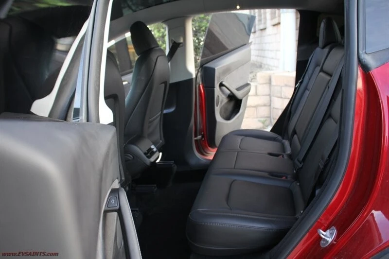 2024 Tesla Model Y - Image 12 of 21