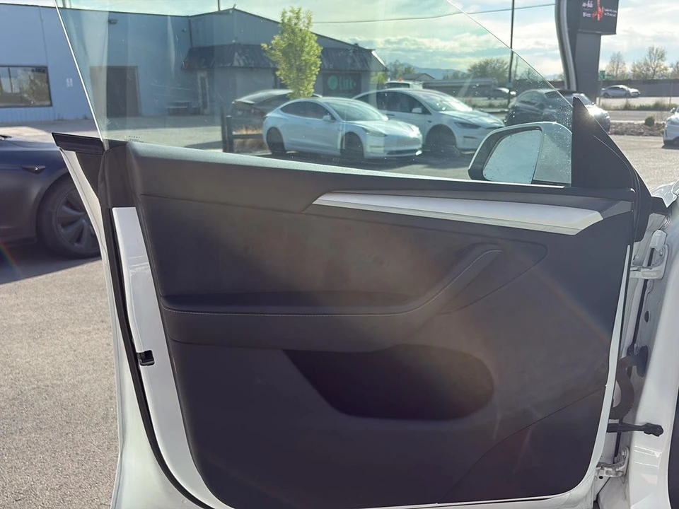 2024 Tesla Model Y - Image 11 of 21