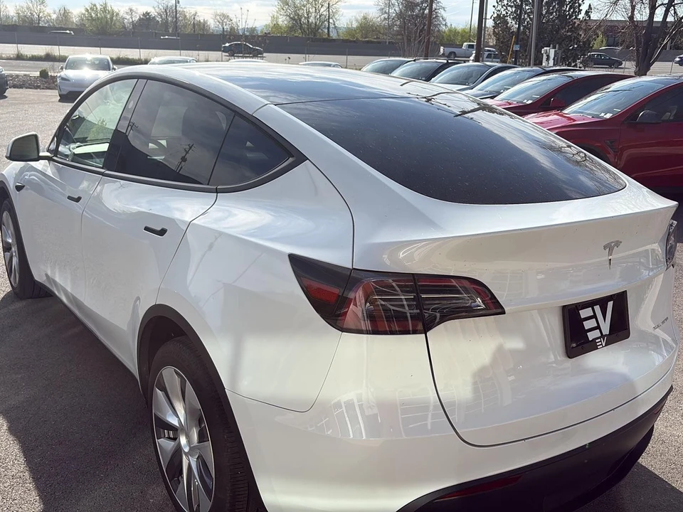 2024 Tesla Model Y - Image 6 of 21