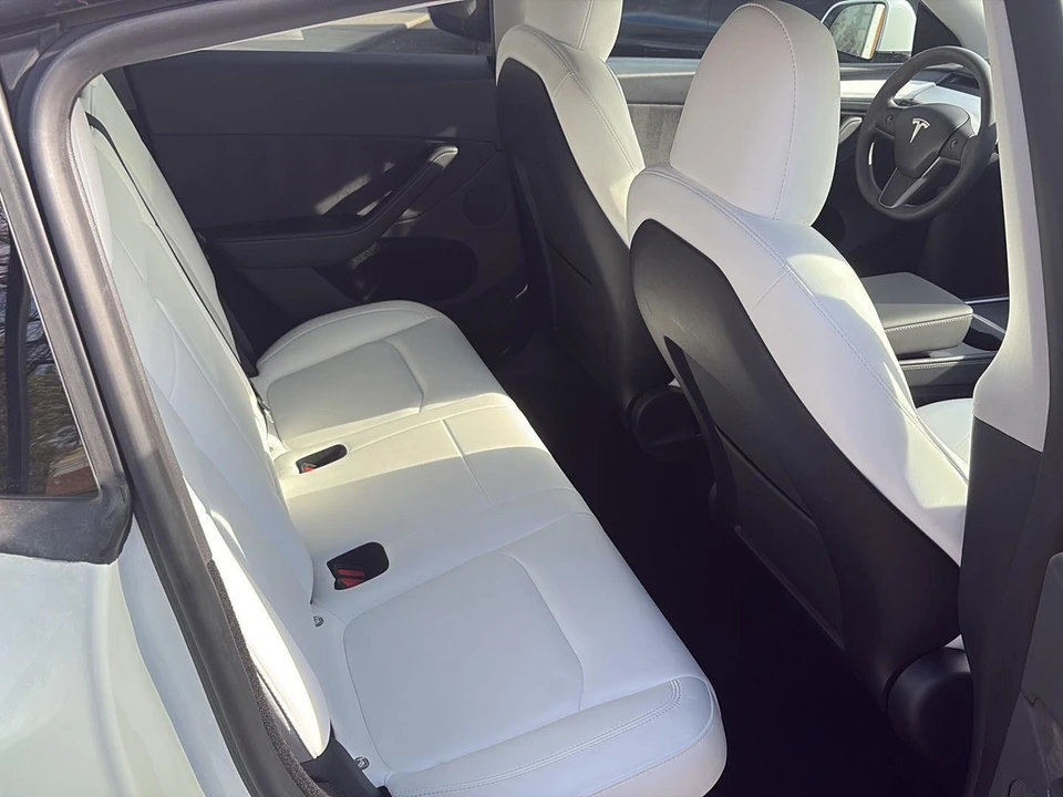 2024 Tesla Model Y - Image 20 of 21