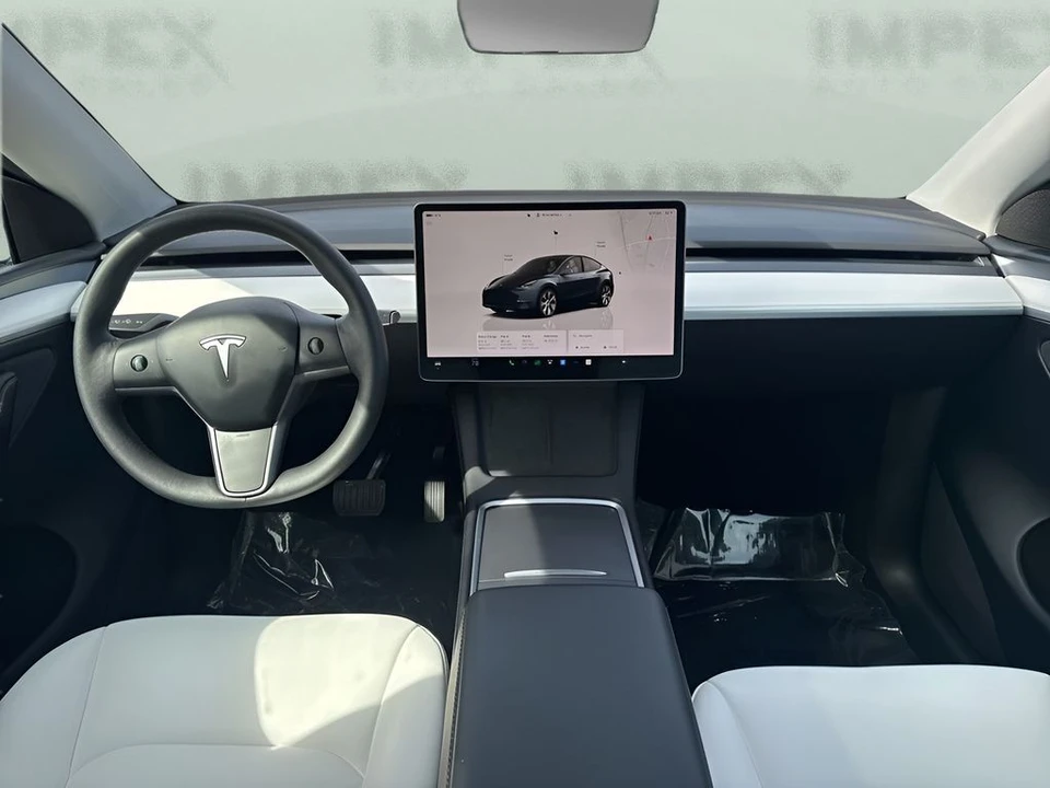 2024 Tesla Model Y - Image 14 of 21
