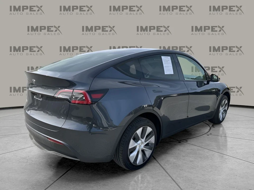 2024 Tesla Model Y - Image 5 of 21
